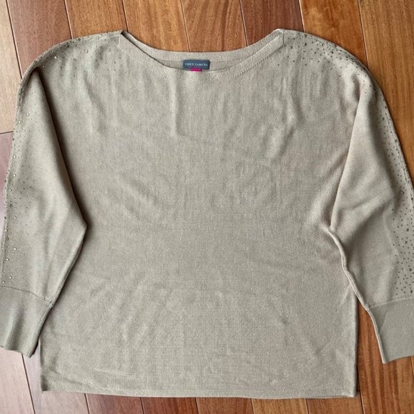 Sweater - Picture 2 of 3